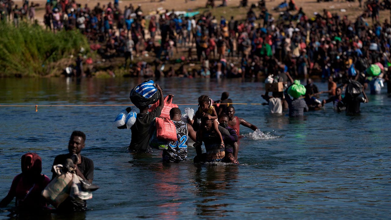 Fotogalería: Se agudiza crisis migratoria por arribo de miles de haitianos