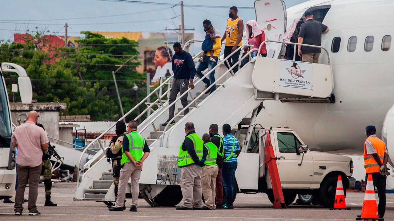 EU expulsó de manera exprés a 4 mil haitianos