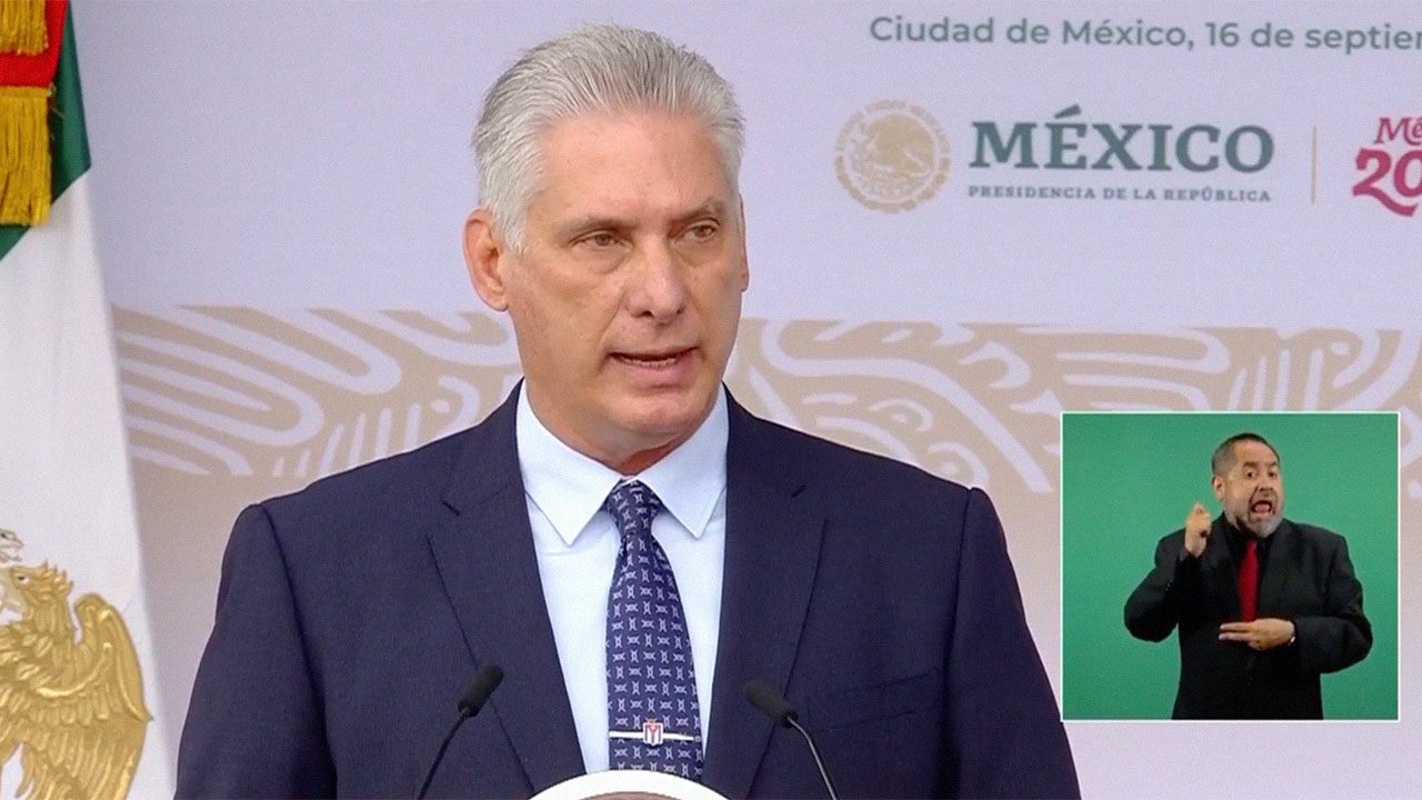 Presidente de Cuba arriba a México para asistir a toma de posesión de Sheinbaum