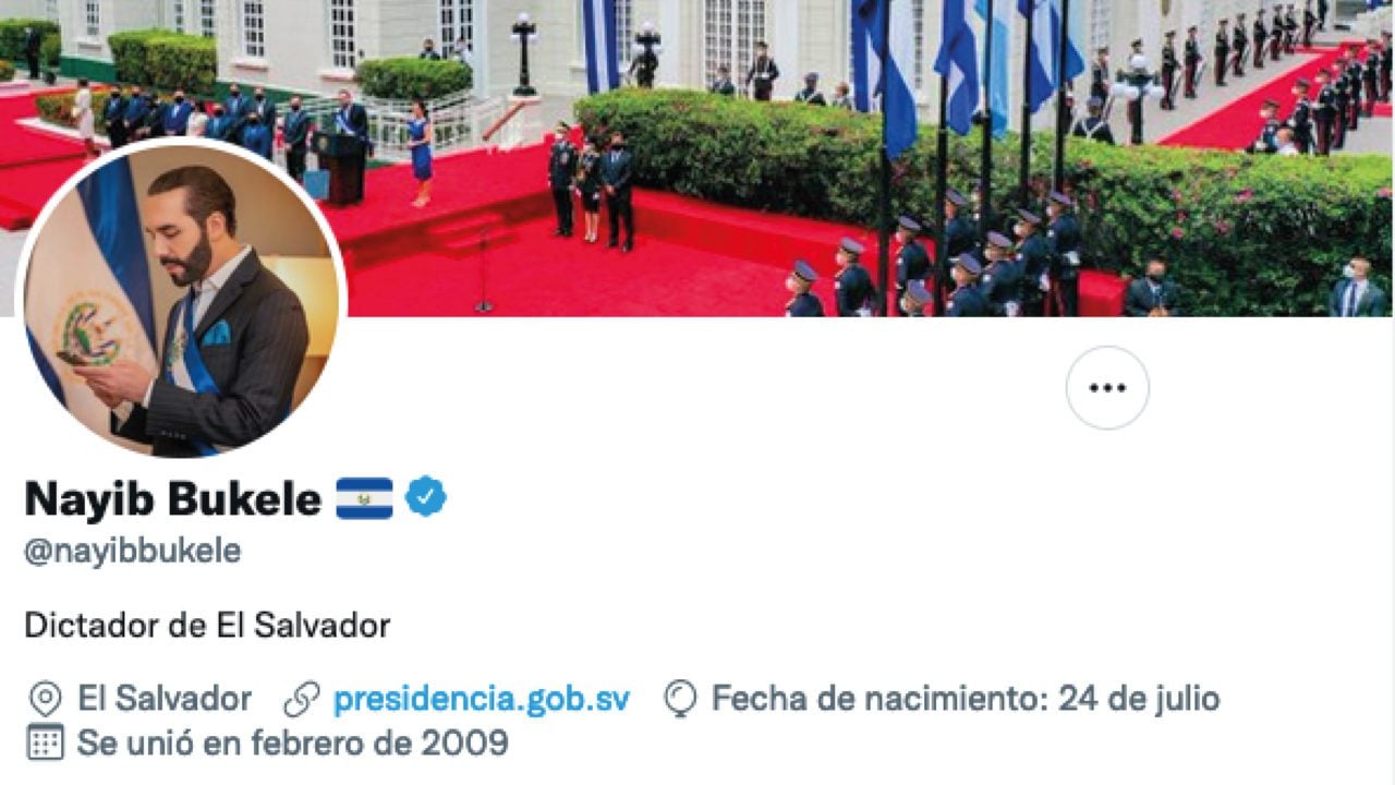 Nayib Bukele se describe en Twitter como ‘dictador de El Salvador’
