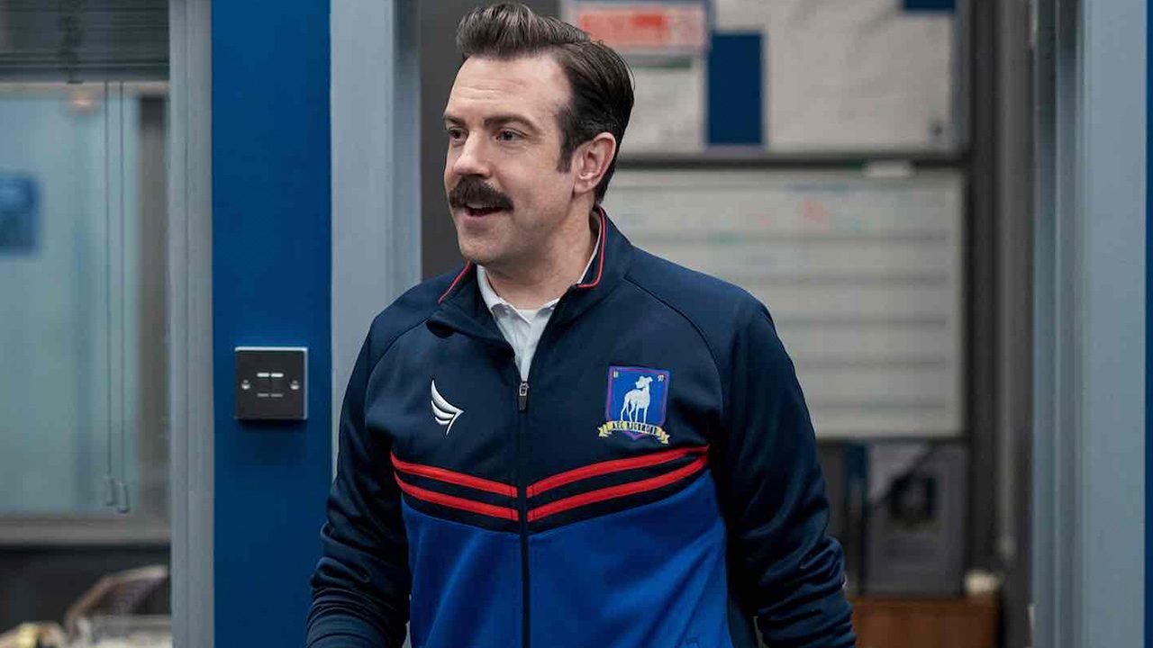 Apple entra en la élite del streaming con Emmy para “Ted Lasso”
