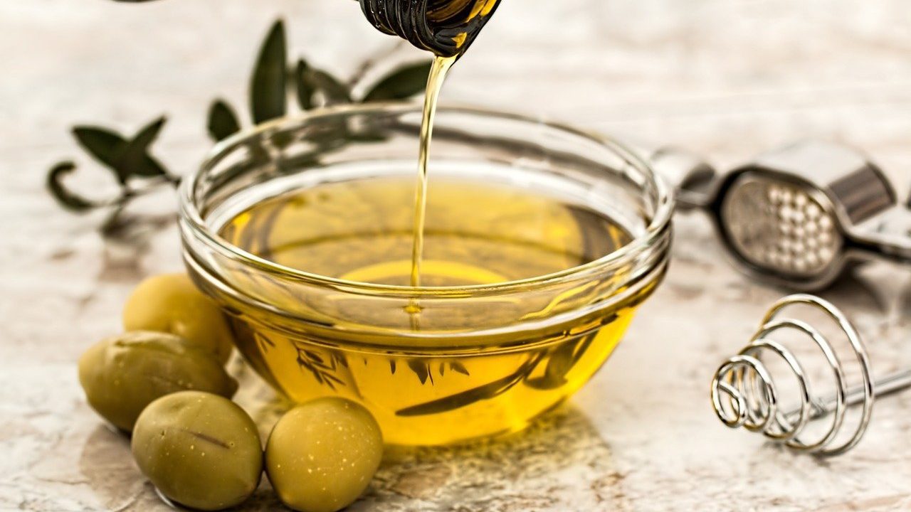 Huelga en puertos de EU paraliza exportaciones de aceite de oliva español
