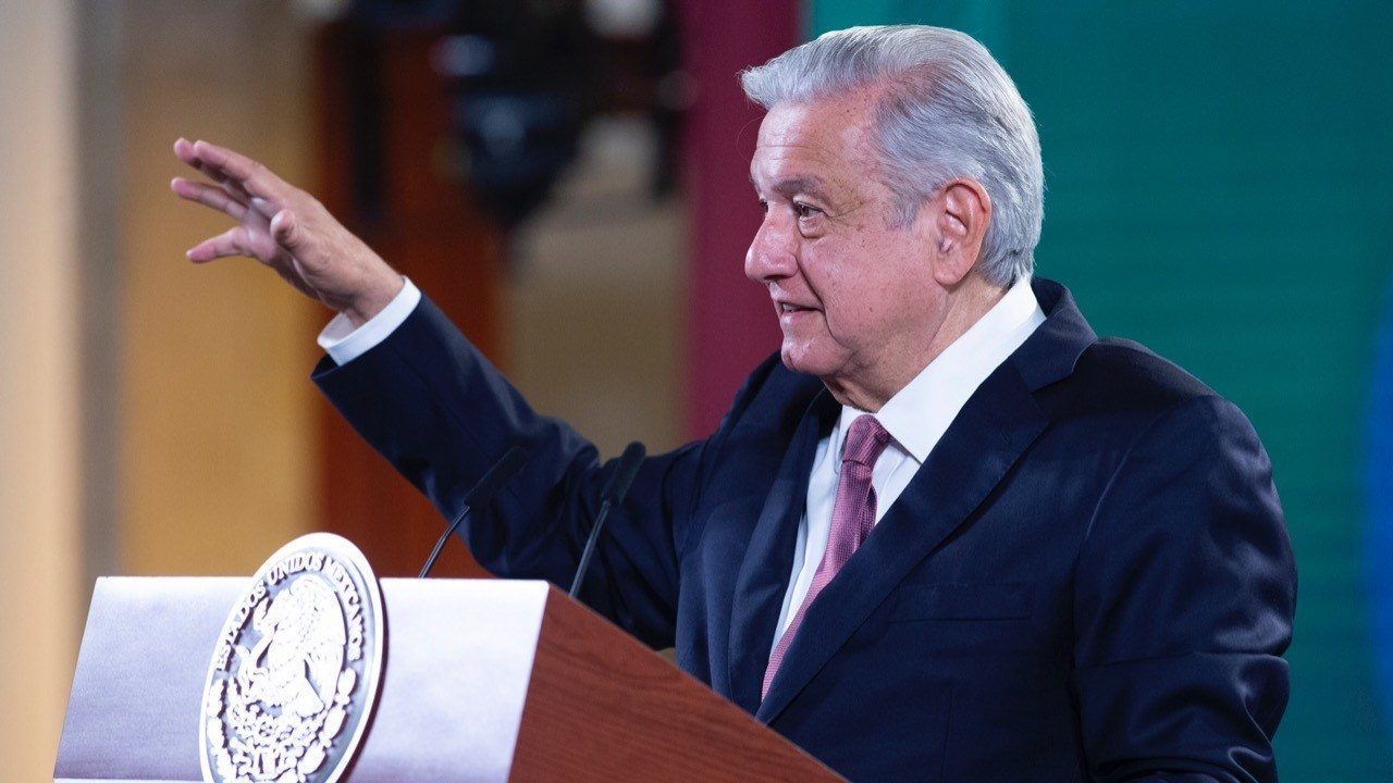 Cambia AMLO el destino de los recursos del sorteo de la Lotería del palco en el Azteca