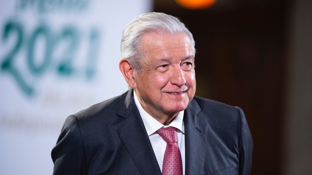 No tomaré partido sobre aborto; respetaré decisión de la Corte: AMLO