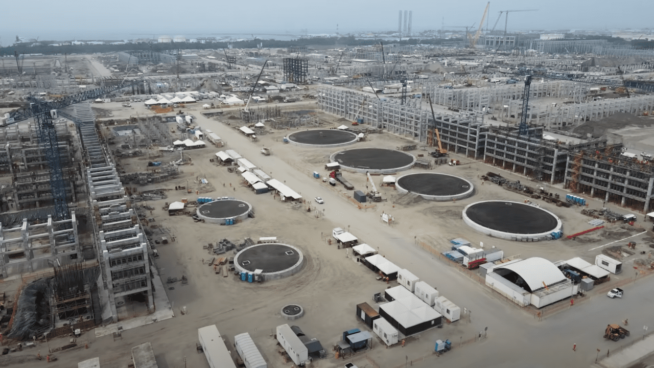 AMLO estima que refinería de Dos Bocas producirá 340 mil barriles diarios en 6 meses