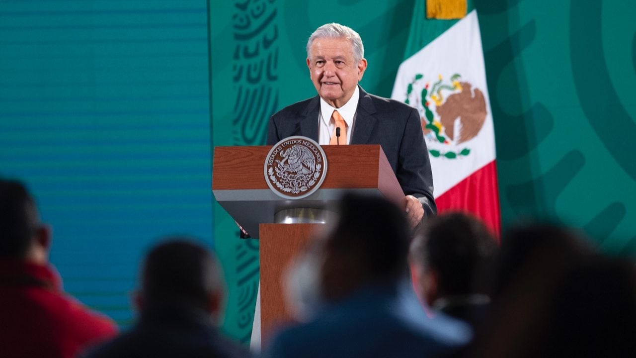 López Obrador propone a gobernador de Sinaloa como nuevo embajador en España