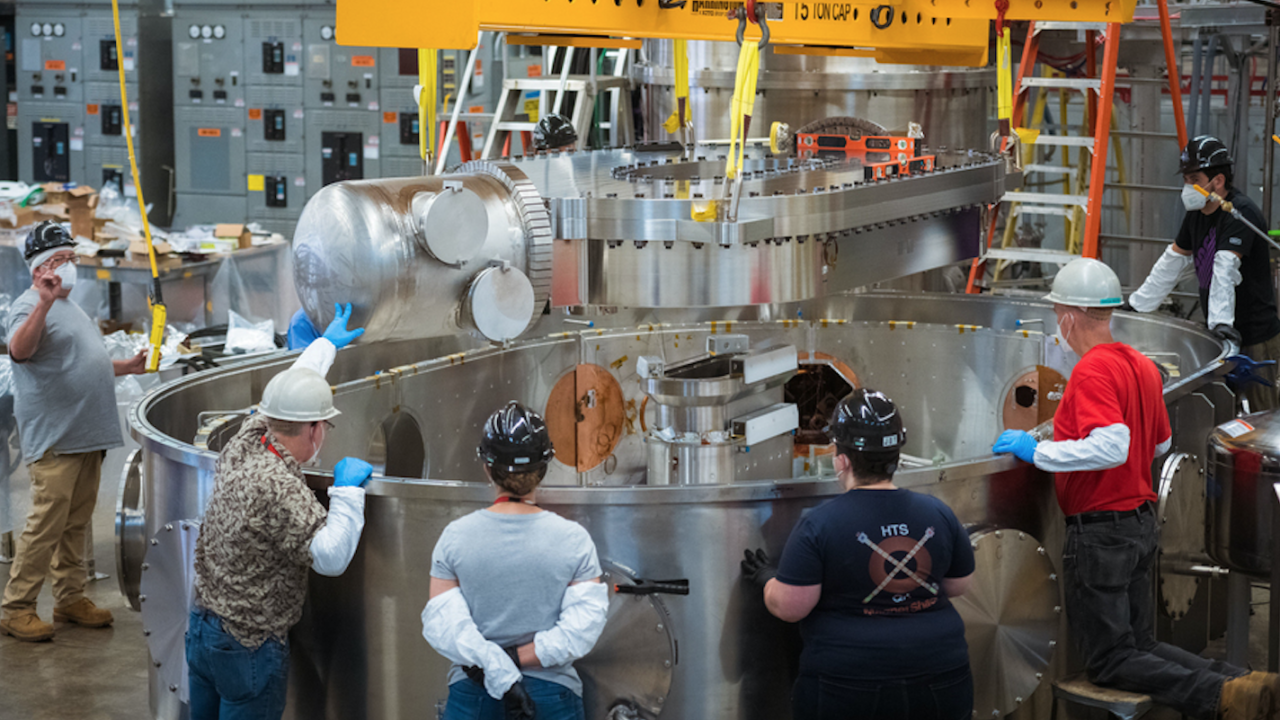 Selección 2021 | Crean el campo magnético de fusión, la fuente de energía limpia definitiva y sólo usa agua