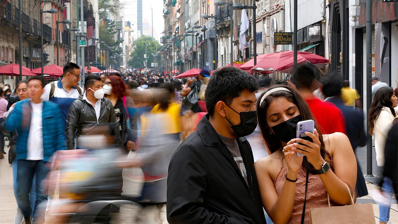 Sector privado eleva previsión de crecimiento de PIB de México a 6.15 % en 2021