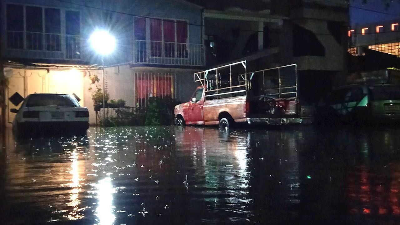 Ecatepec: 2 muertos y daños a 100 mil personas, el saldo de la lluvia torrencial