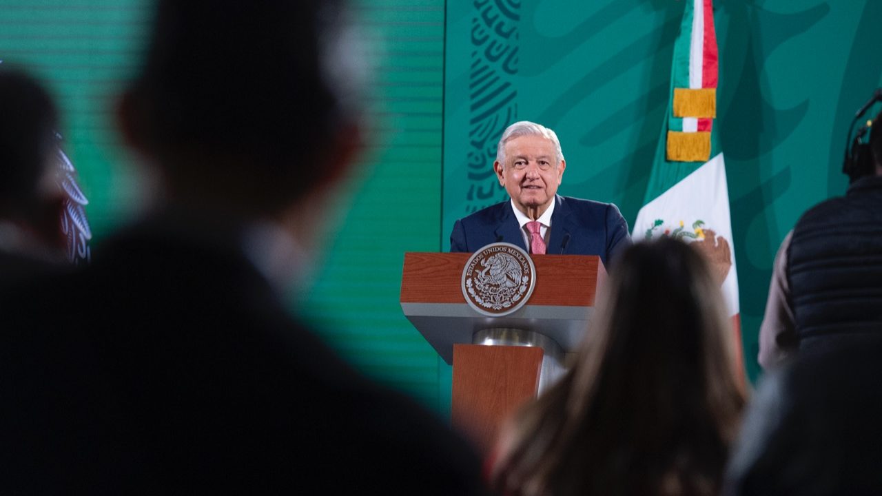 AMLO insistirá con Biden en frenar a migrantes con sus programas sociales