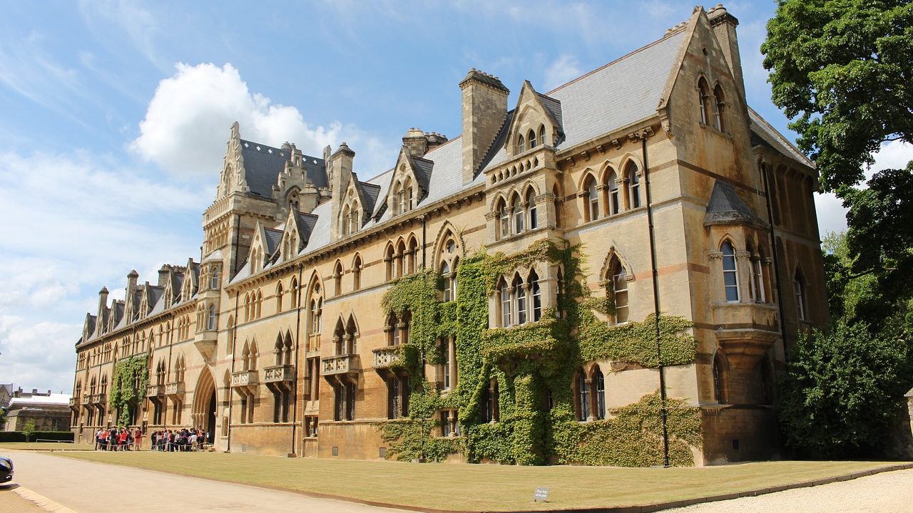 Oxford es la mejor universidad del mundo, según el ranking global THE