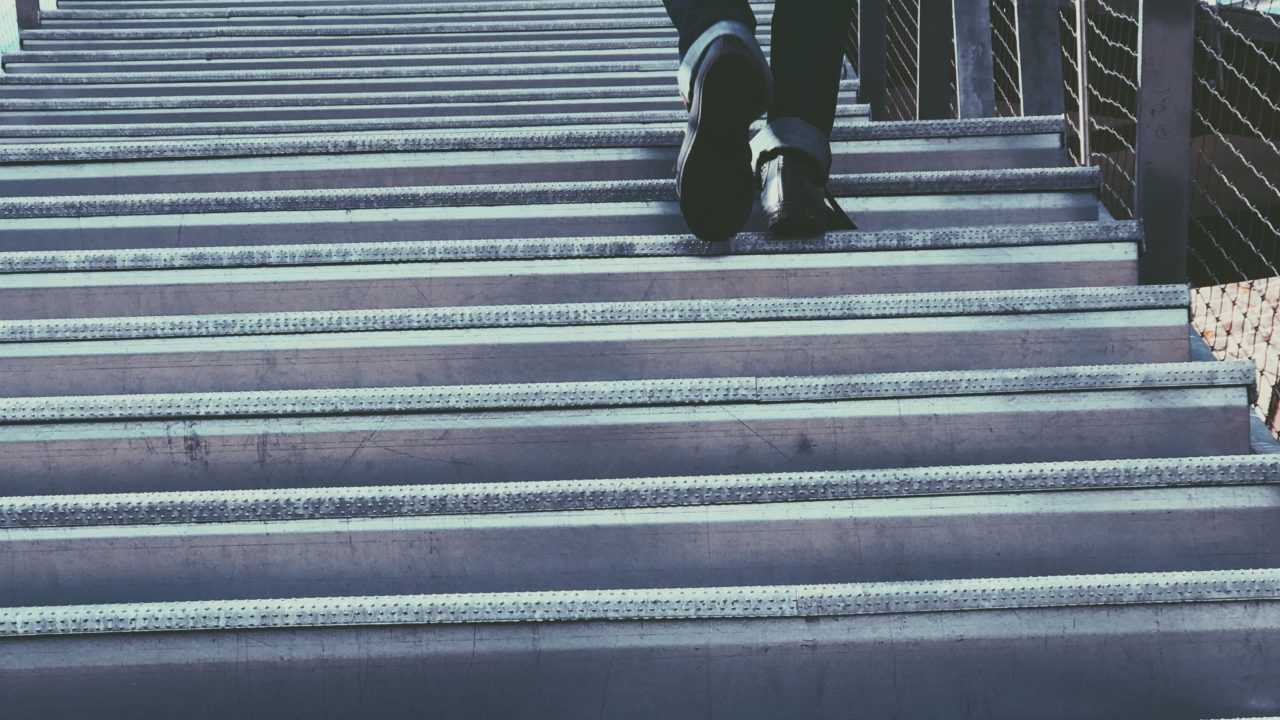 La escalera de la vida y la empresa familiar