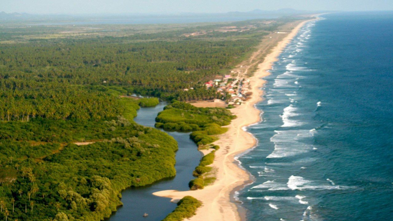 Selección 2021 | Acapulco Sur: el plan de la Cepal para frenar la migración con nuevo centro turístico
