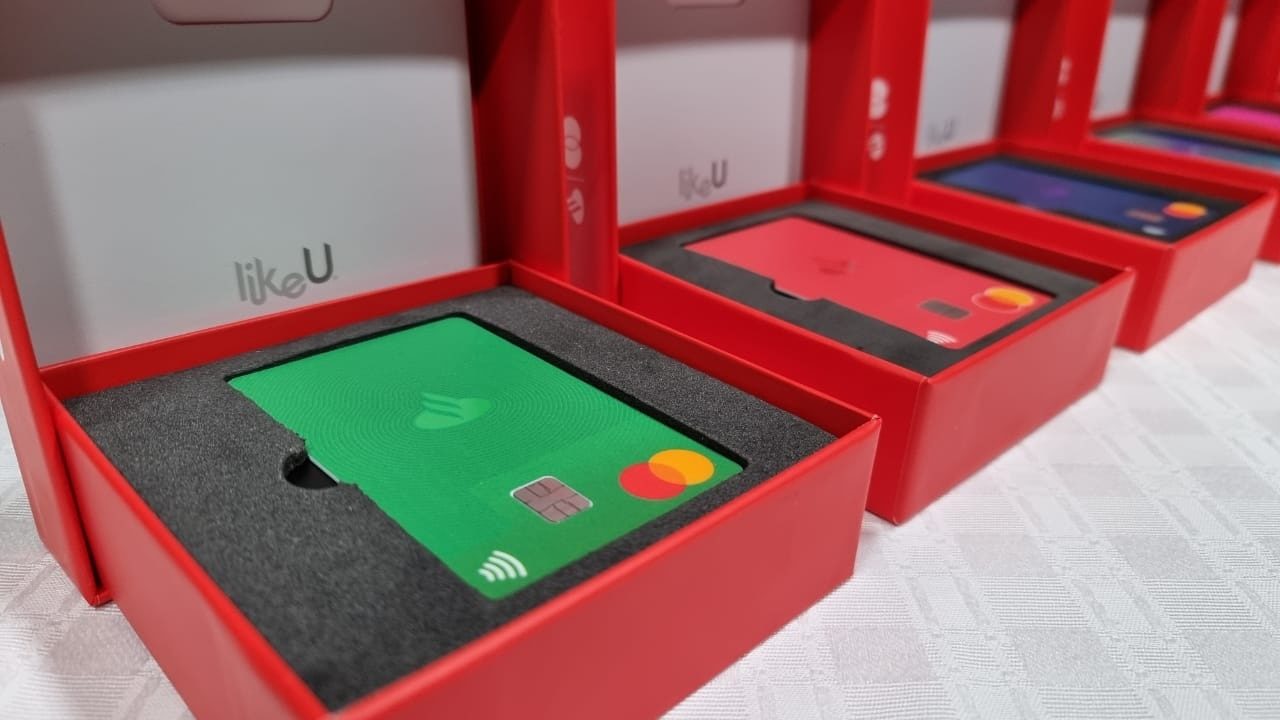 Con esta tarjeta, Santander quiere competir con las fintech en México