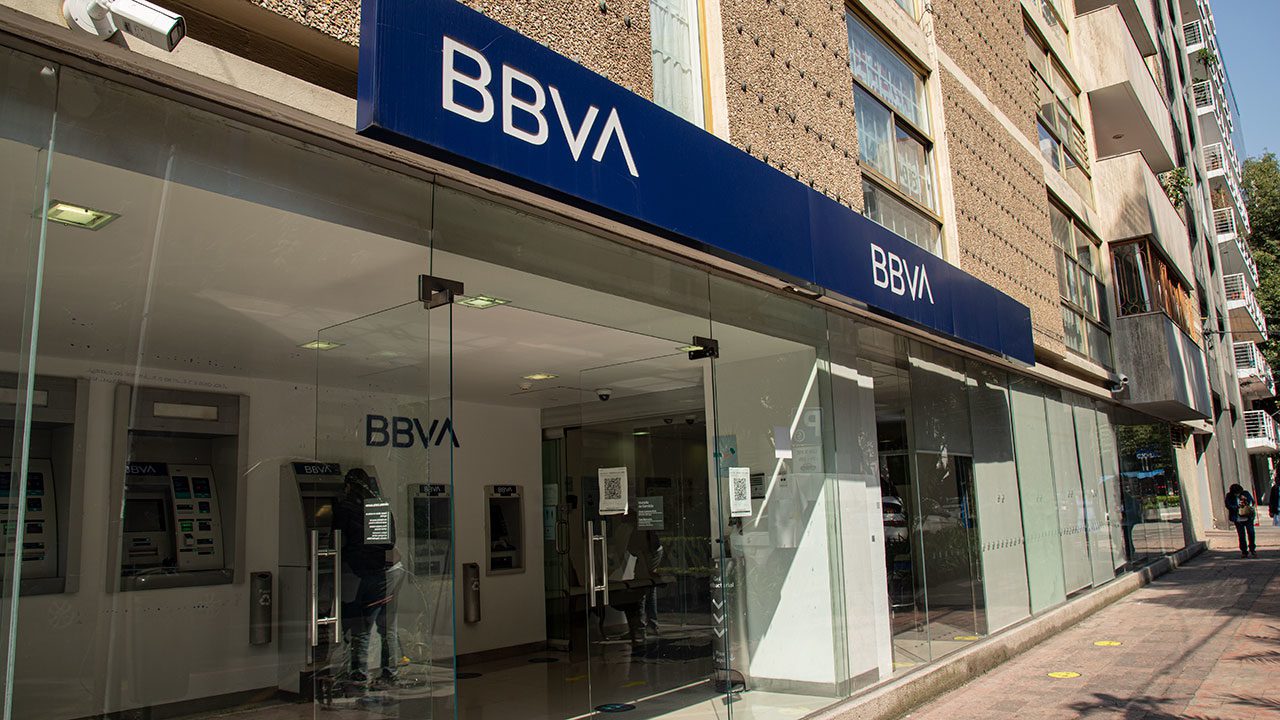 Así operarán los bancos este jueves y viernes de Semana Santa