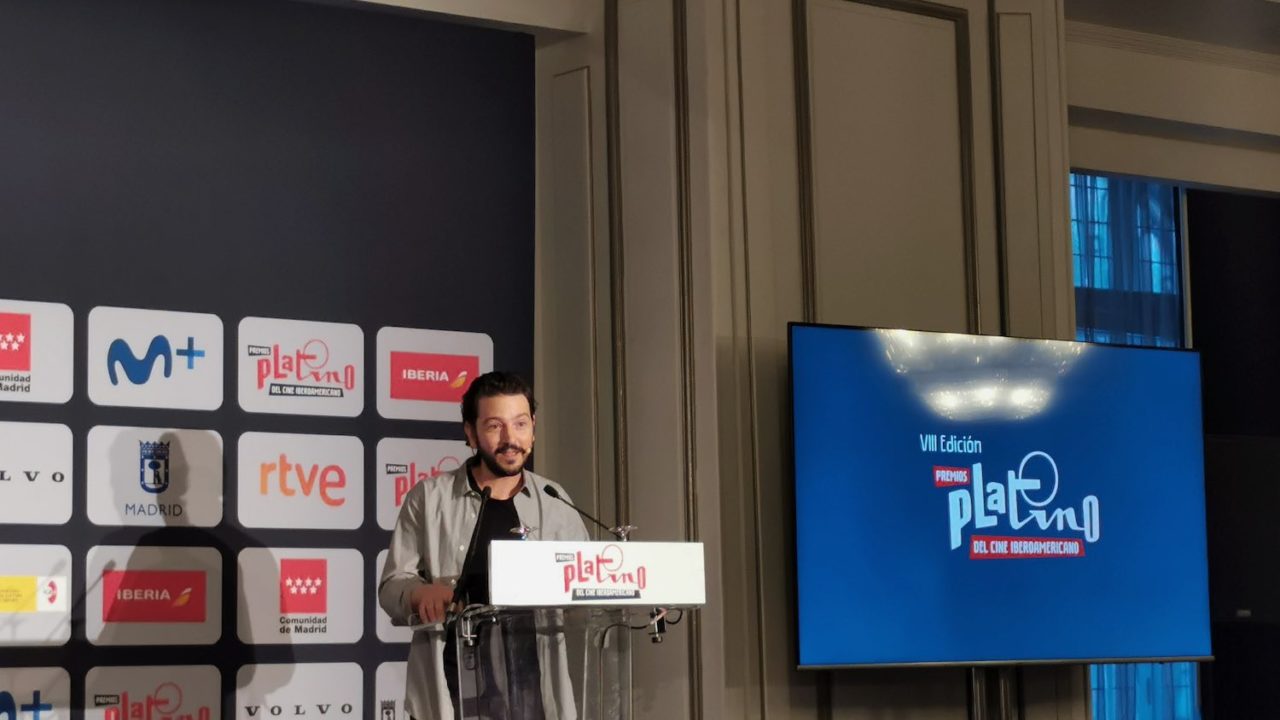 “El público está listo para que lo retes con tu contenido”: Diego Luna