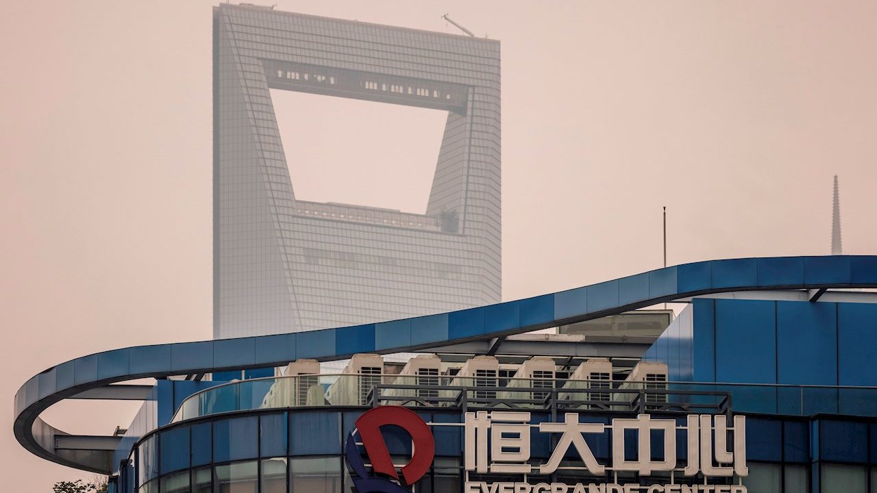 Presidente de Evergrande es investigado por transferencias de activos al extranjero