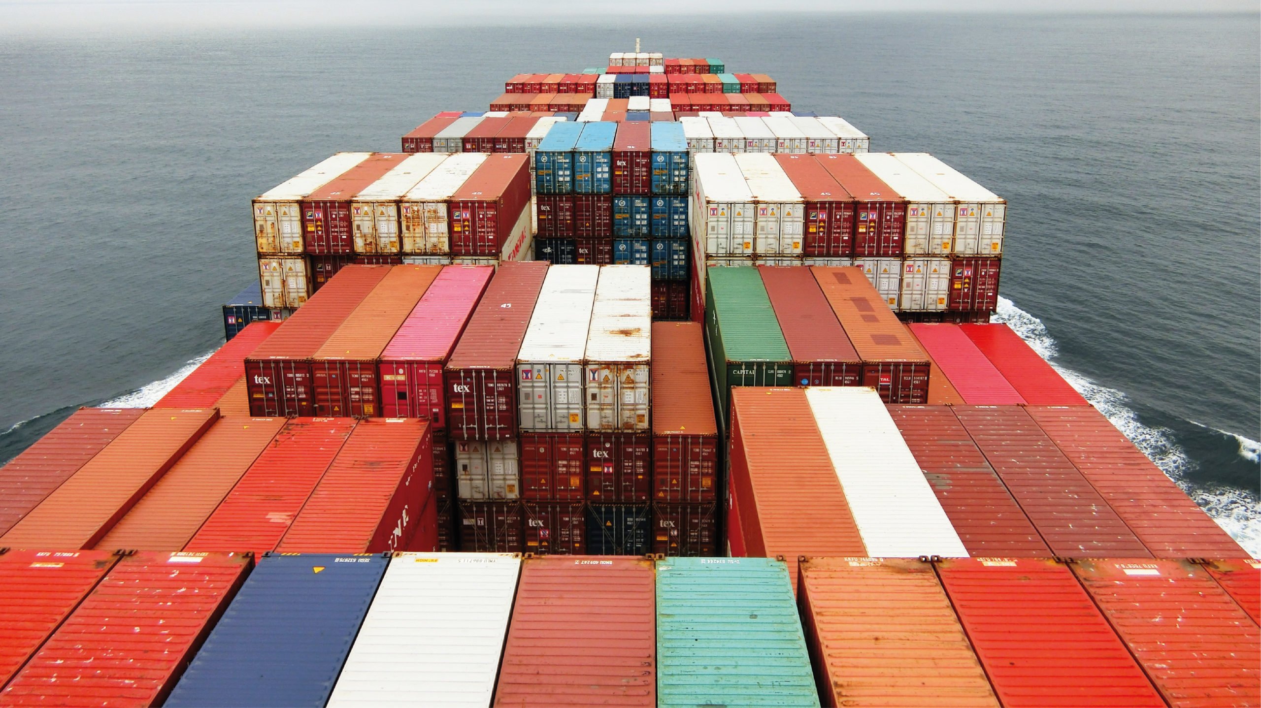 Exportaciones mundiales de bienes intermedios suben 47%: OMC