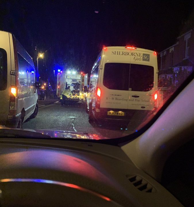 Varios heridos al colisionar dos trenes en el sur de Inglaterra