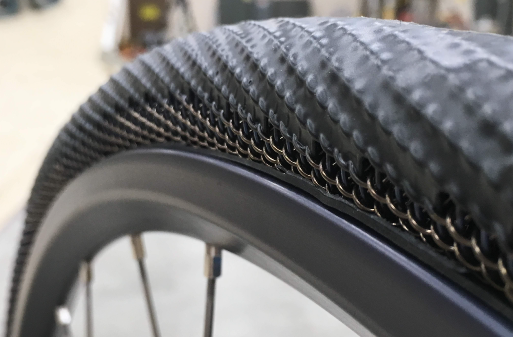 With NASA technology, this startup reinvents tires: they do not have air