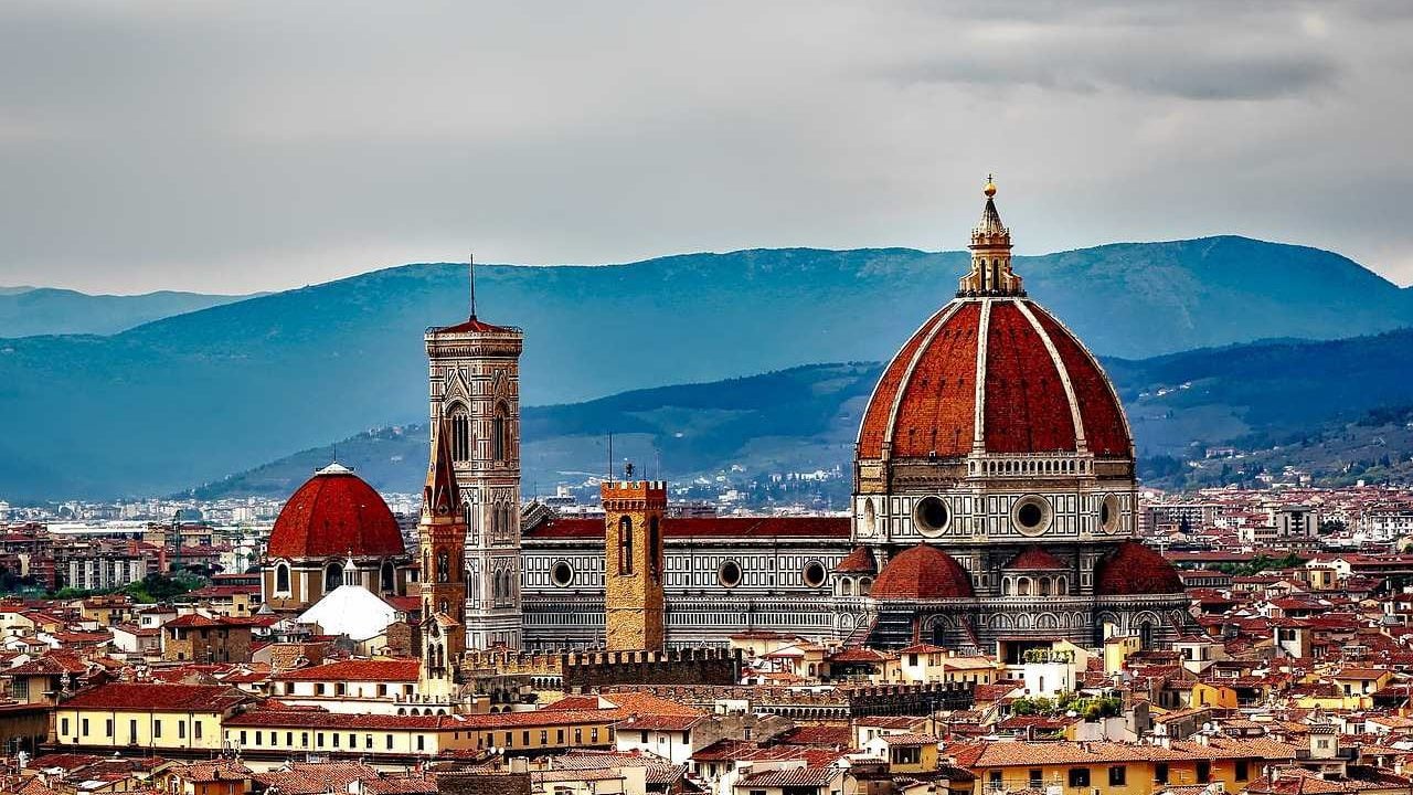 Airbnb sigue sumando prohibiciones: Florencia toma medidas radicales contra alquileres temporales