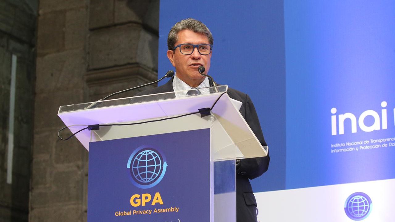 Si Morena impone y se cierra, hay riesgo de perder en 2024: Monreal