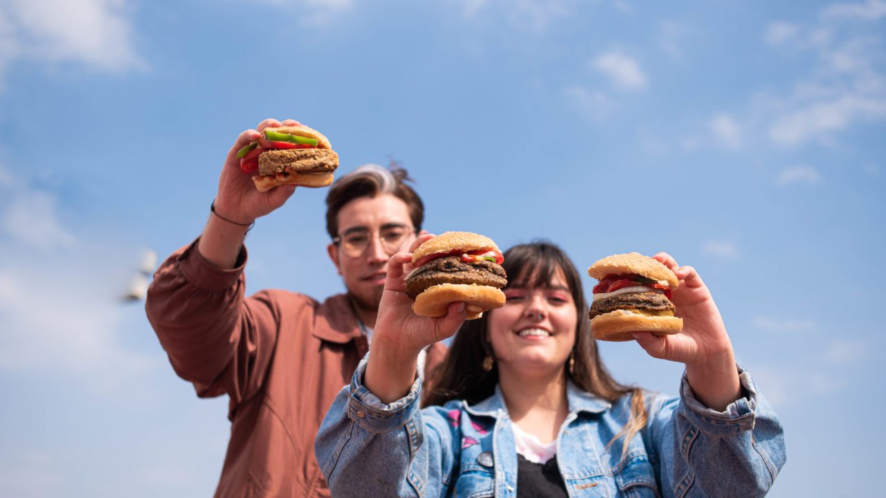 ¿Adiós a la carne y leche? Esta startup impulsa alimentos de plantas en Latam sin aditivos