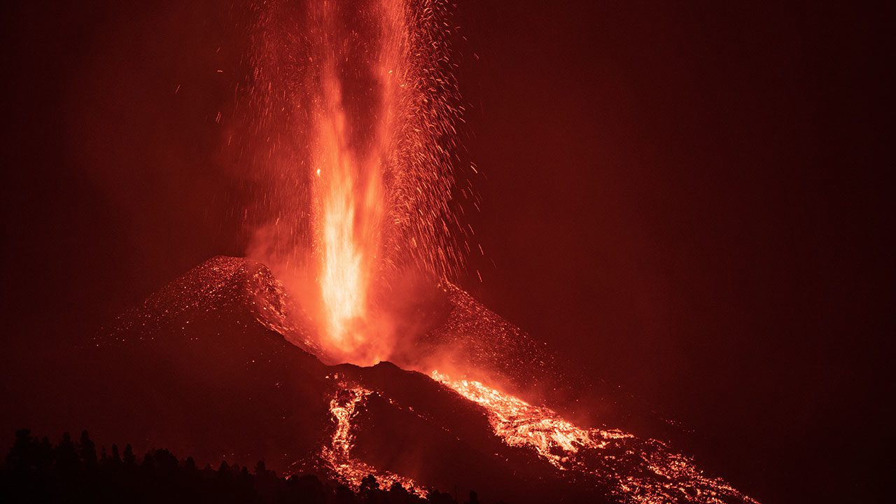 Descubren un nuevo mecanismo de erupción volcánica similar al de un cohete de juguete