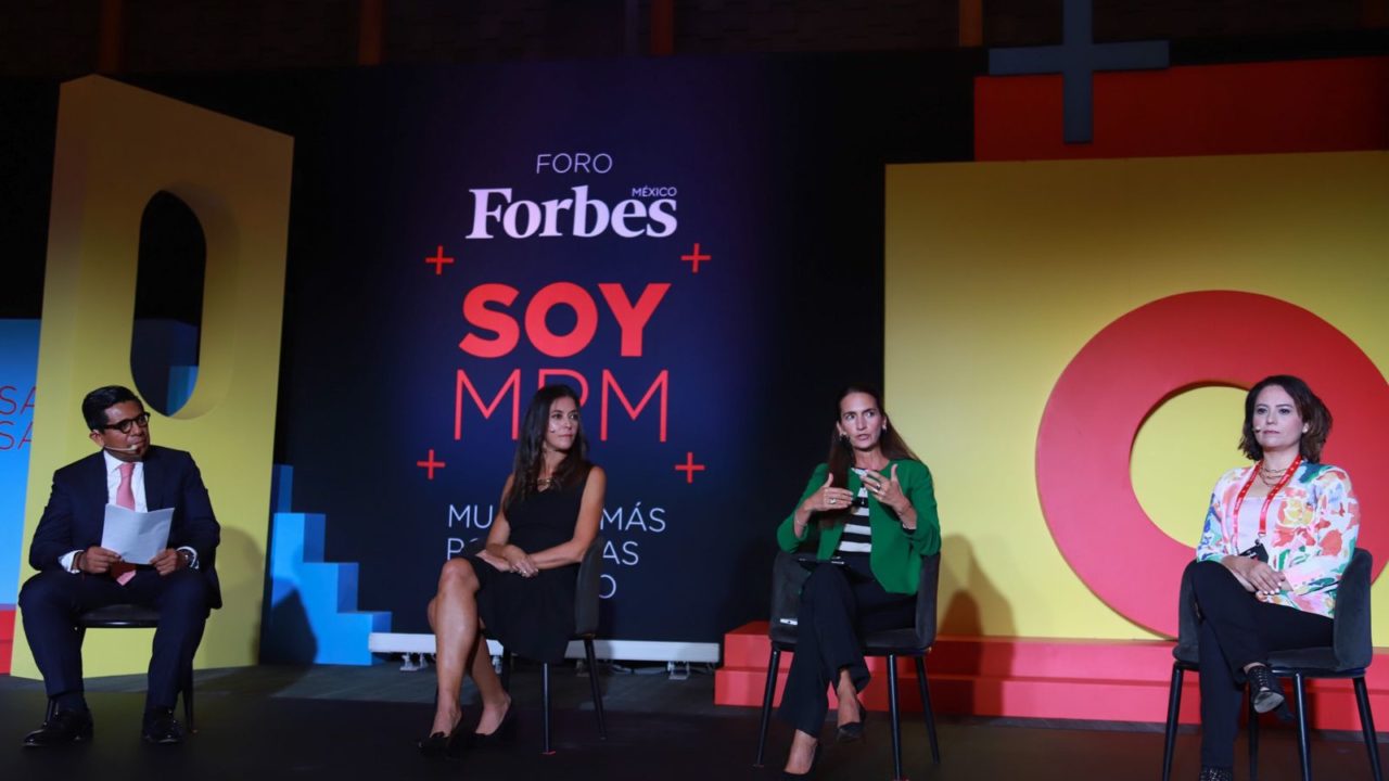 La educación es clave para lograr la inclusión financiera de mujeres: expertas