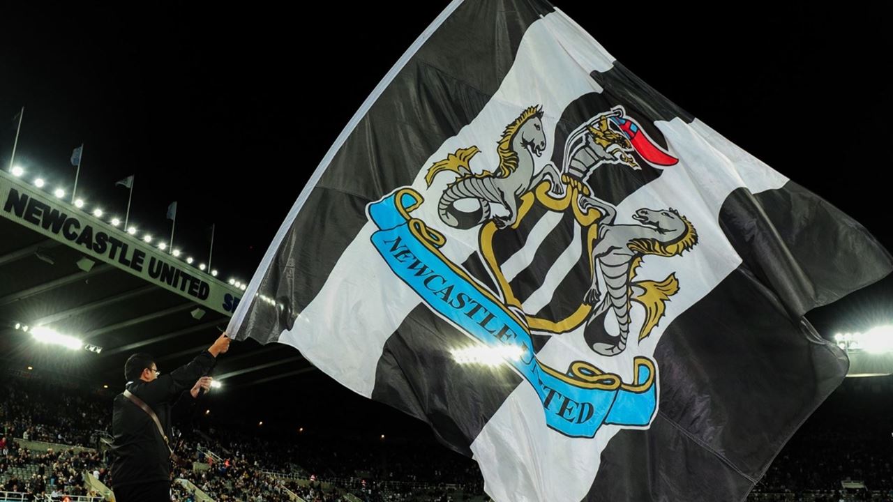 Newcastle cierra su venta a un fondo estatal saudí y se une al club de los ricos