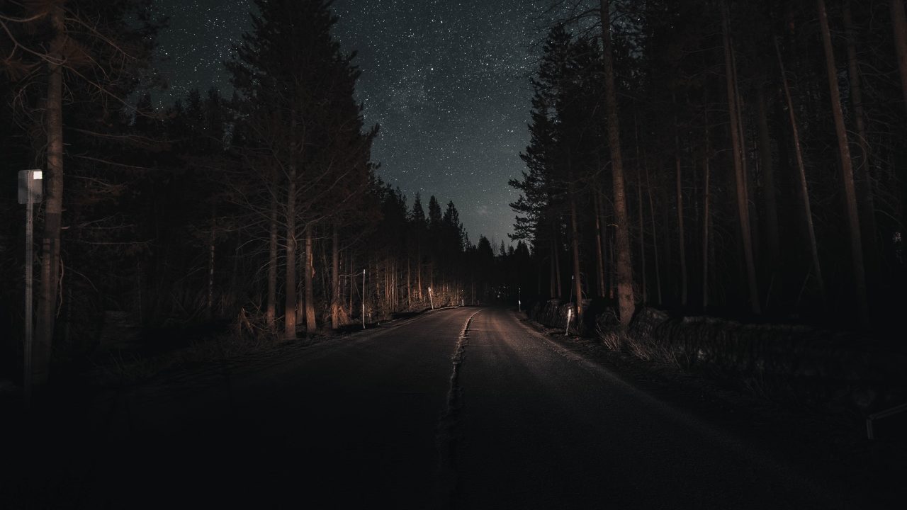 5 Podcasts de terror que te erizarán la piel este Halloween