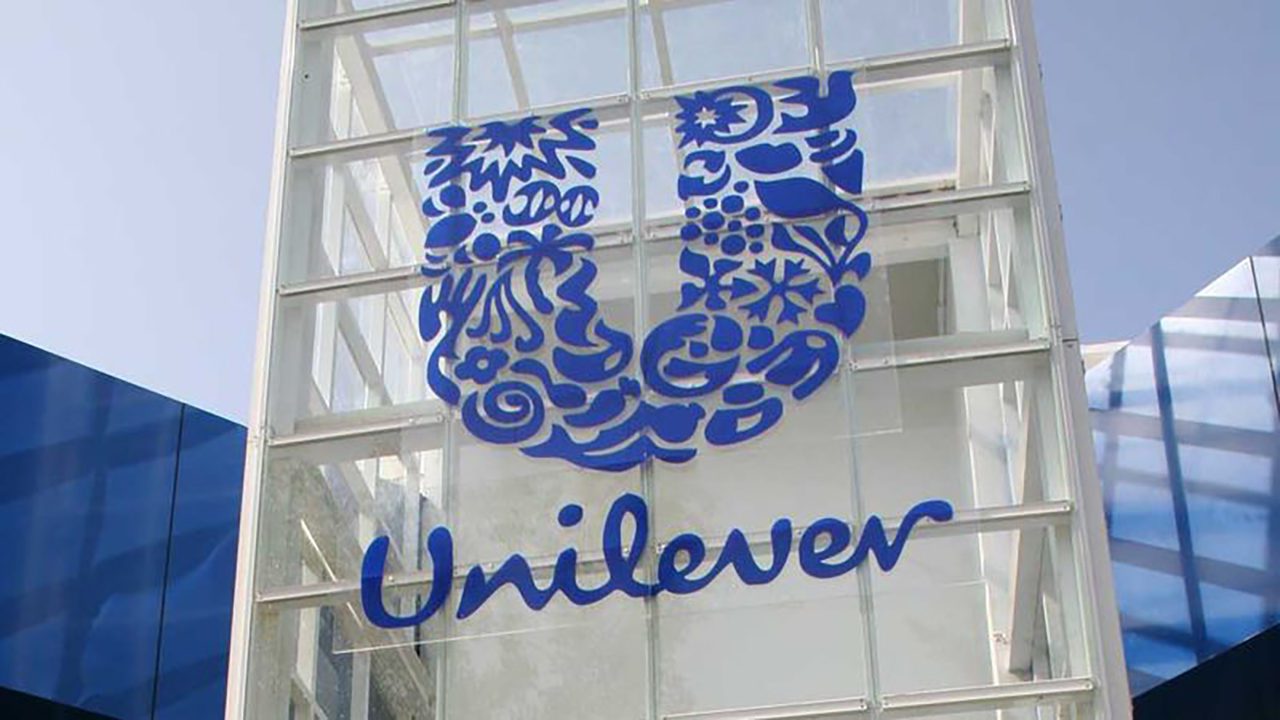 Junta directiva de Unilever acuerda destitución de CEO Hein Schumacher