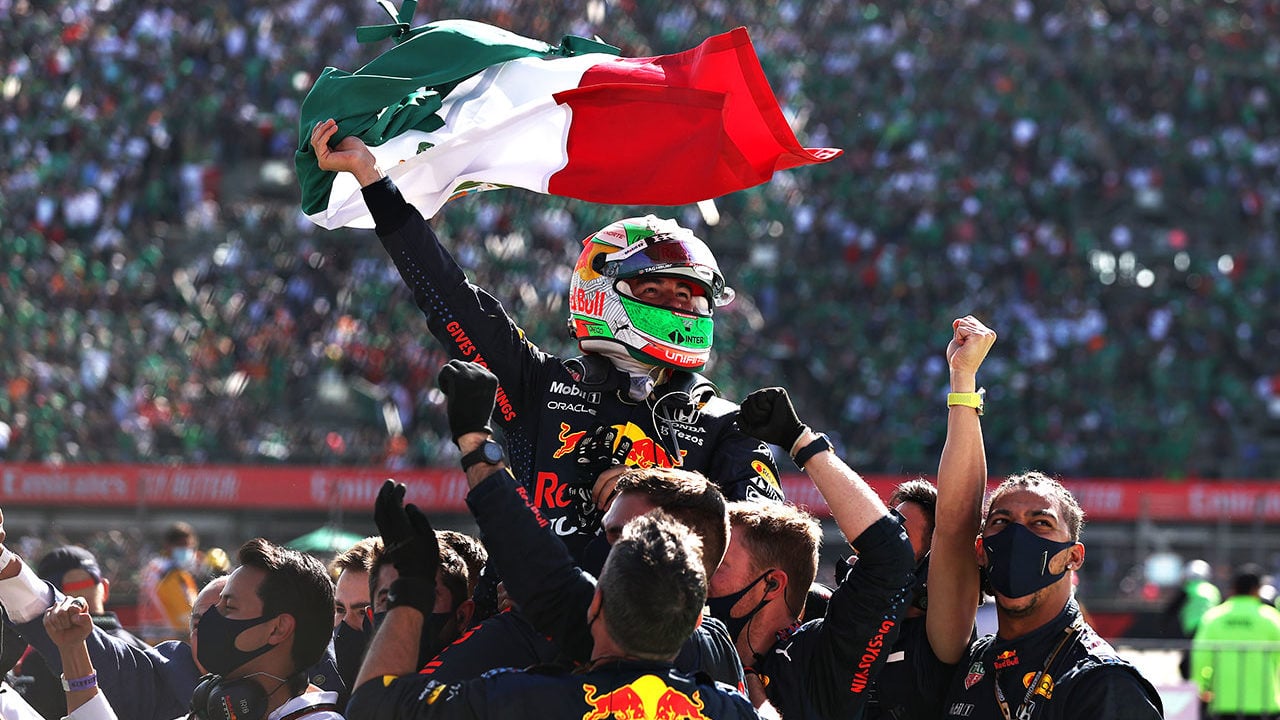 Fotogalería: ‘Checo’ Pérez se sube al podio del Gran Premio de México