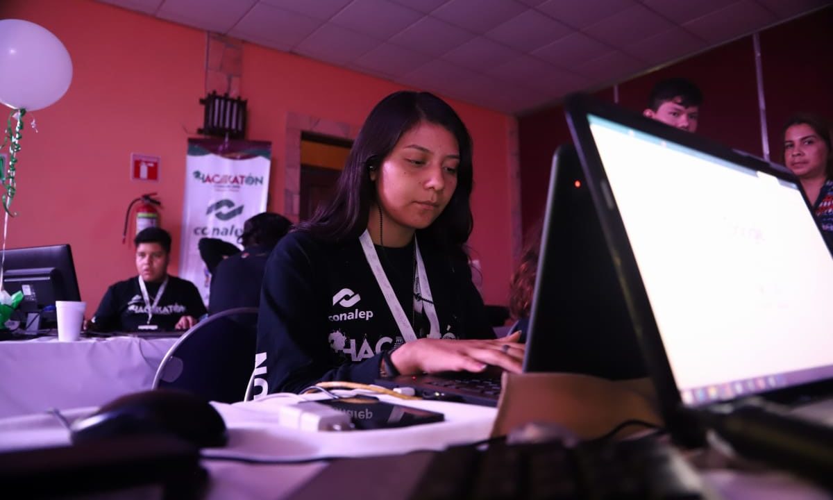 Estudiantes de Conalep podrán duplicar sus sueldos (o más) gracias a este programa