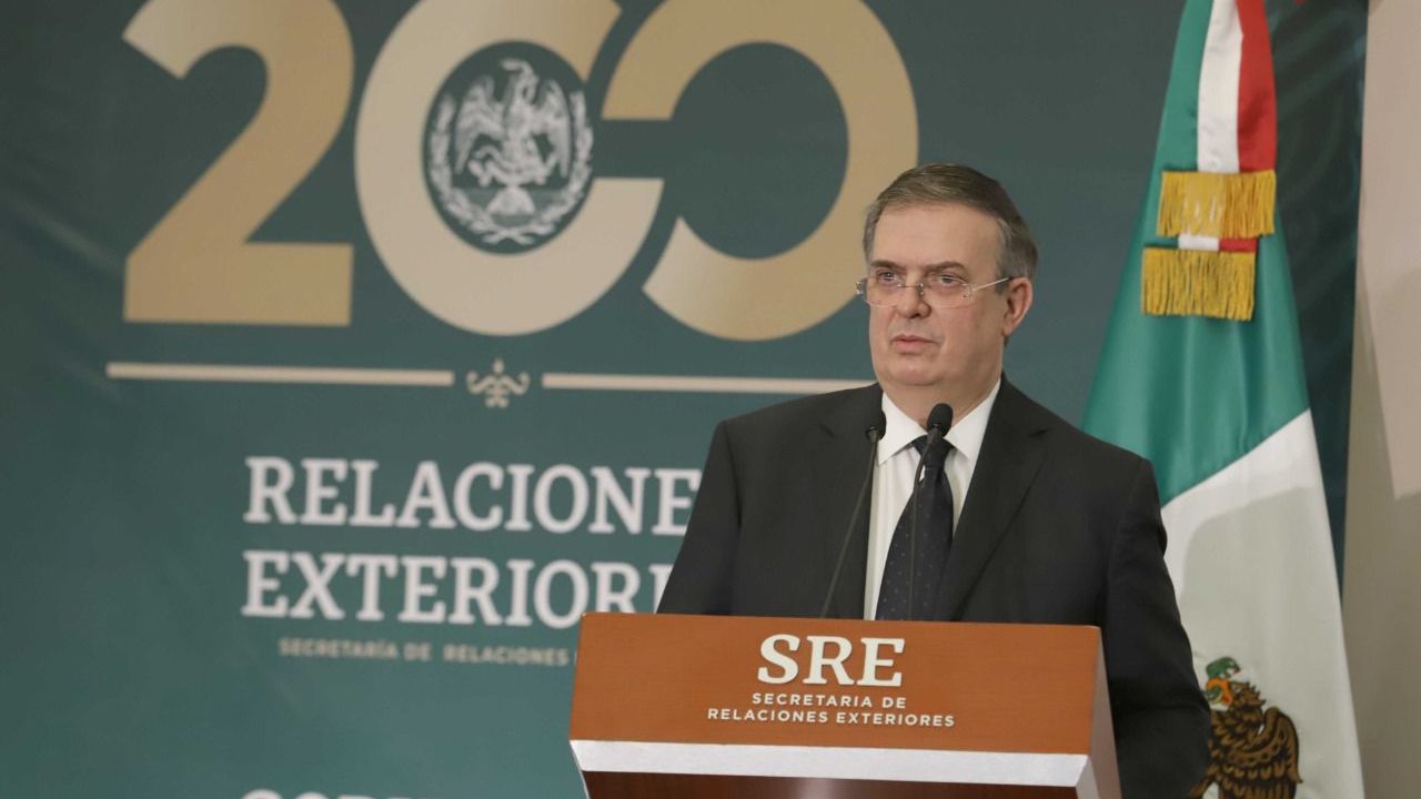 Ebrard llama a EU a conocer reforma eléctrica antes de fijar postura