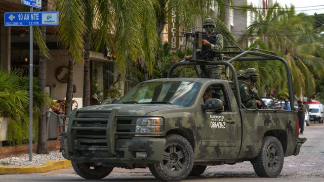 Ejército Mexicano Inseguridad Daily Life In Playa Del Carmen