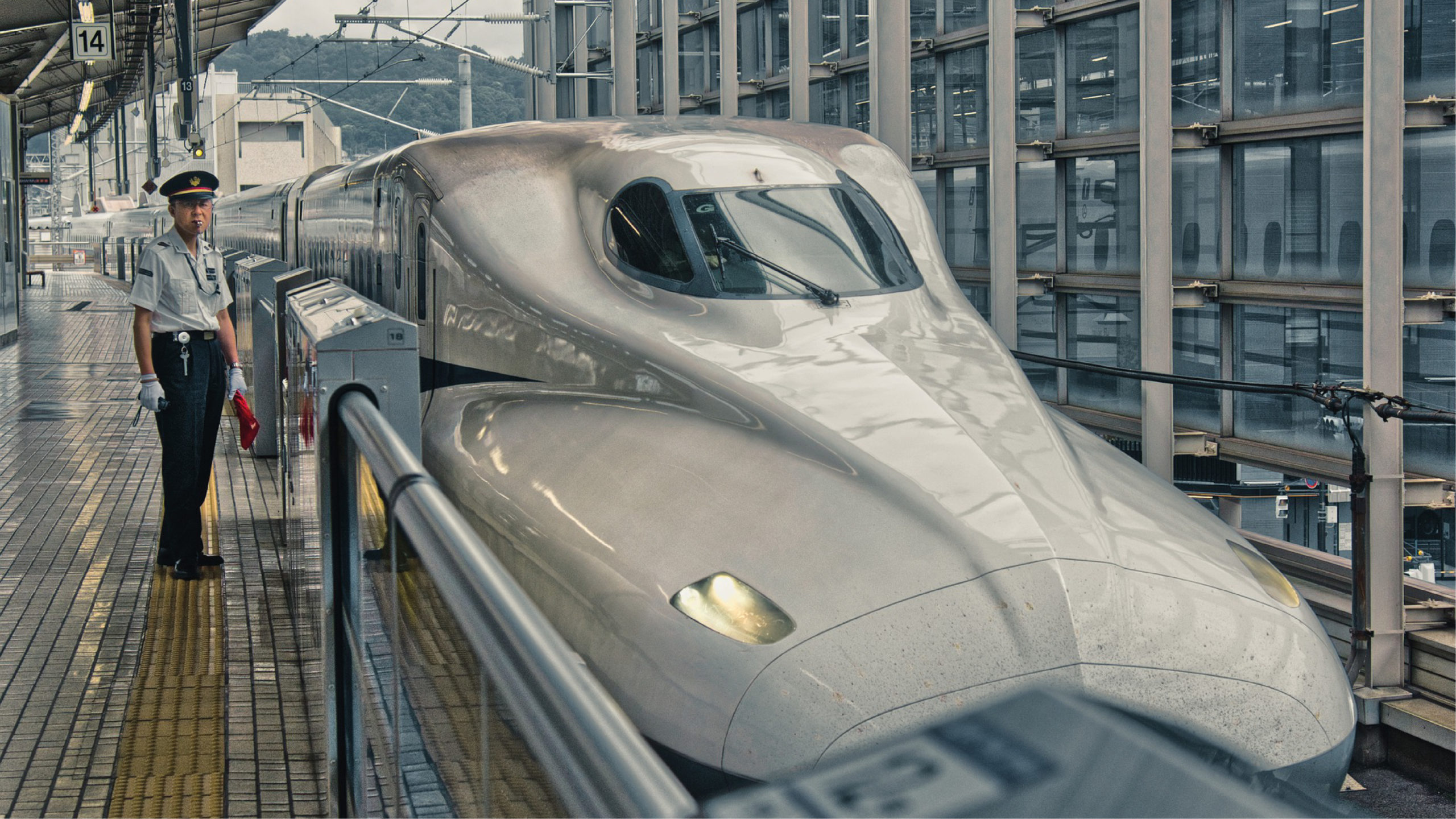 perfume Rafflesia Arnoldi asustado Japón empieza a probar trenes bala sin conductores