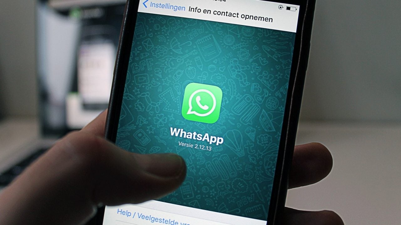 Agencia de EU ordenó a WhatsApp espiar teléfonos chinos y extranjeros