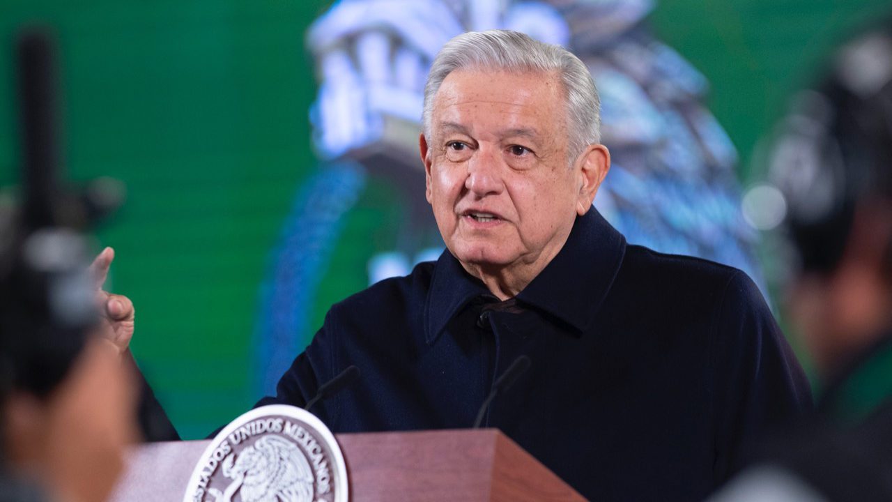 AMLO dice que estará atento a posturas de legisladores de EU sobre migración