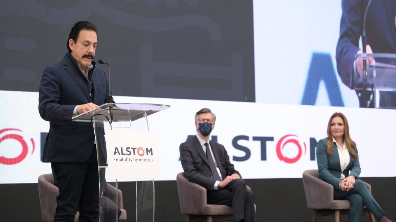 Omar Fayad pide a Alstom construir sus camiones eléctricos en Hidalgo