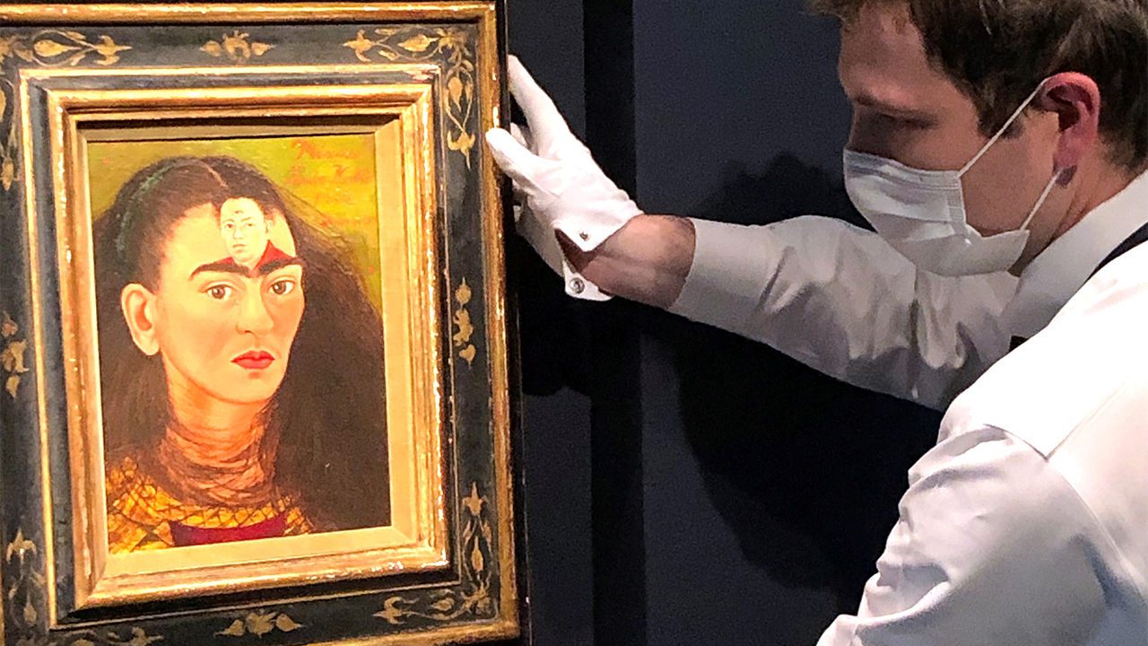 Autorretrato ‘Diego y yo’ de Frida Kahlo establece récord en subasta