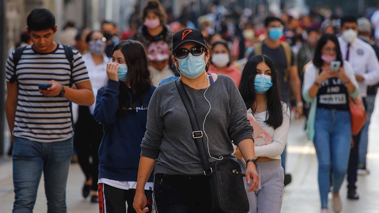 Pandemia por Covid-19 va a la baja desde marzo, según datos de la OMS