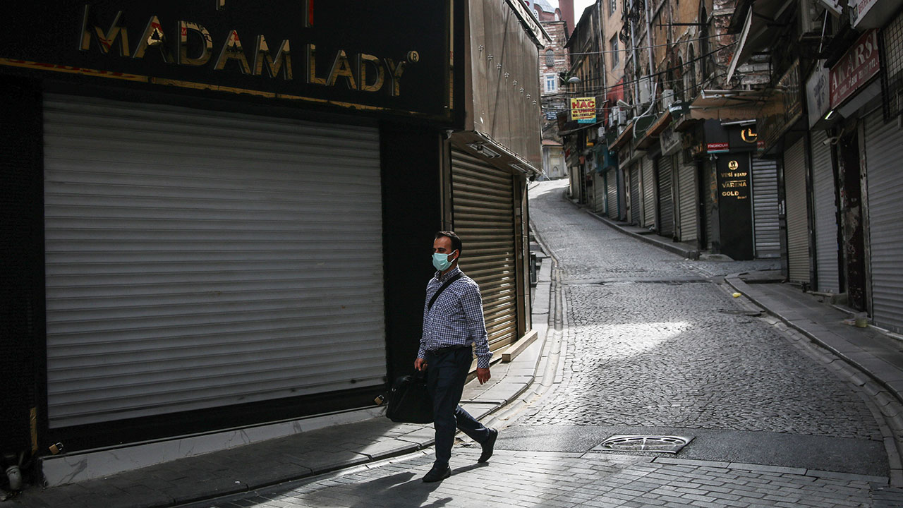 Fotogalería: El fantasma de las restricciones recorre Europa por Ómicron