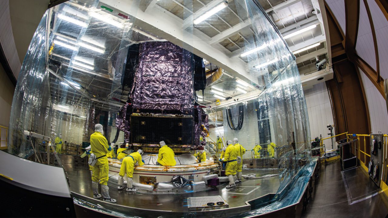 Telescopio espacial Webb de la NASA se acerca a su destino en la órbita solar
