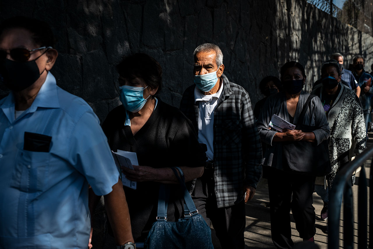 México vuelve a superar los 10,000 contagios de Covid-19 en un día