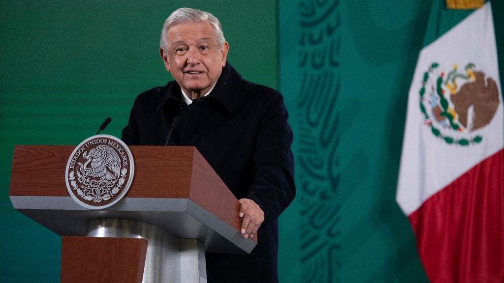 Empresarios se están disculpando por abusos del pasado: AMLO
