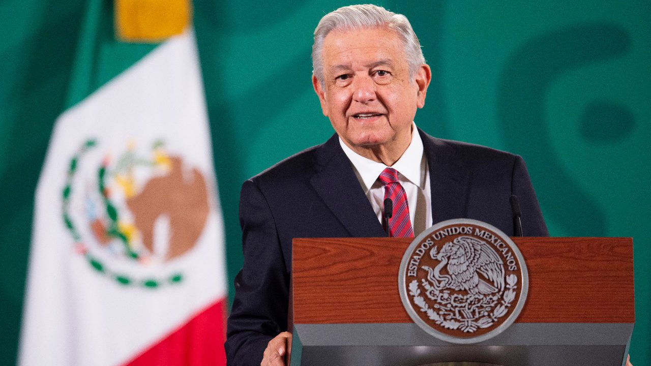Sí habrá consulta de revocación de mandato, es un ejercicio precedente: AMLO