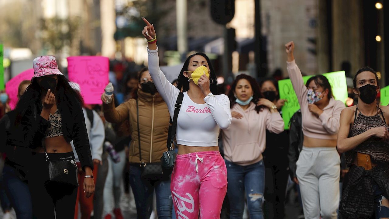 Trabajadoras sexuales exigen que se respete su labor en la Ciudad de México