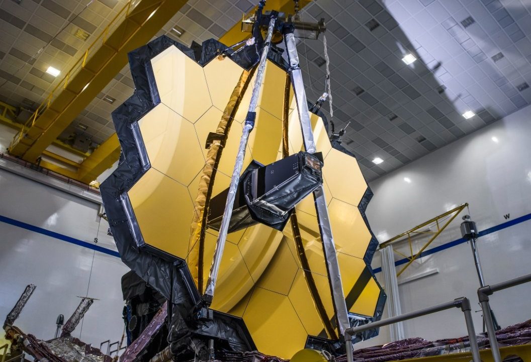 Telescopio espacial Webb: imagínalo como una cámara tan potente que ‘ve’ las luces de las galaxias