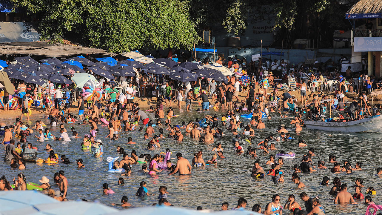 México recibió 14.6 millones de turistas internacionales vía aérea en 2021; falta 25.6% para nivel prepandemia